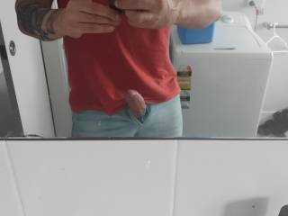 I once happened to get a hard-on while talking to my housemate.. I kept talking hoping she wouldn\'t notice but she did!! I later found out that immediately after our conversation she went and masturbated!
