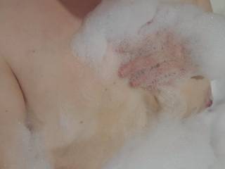 ...just a dirty girl in the bath. Cum wash my back 💋💦