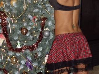 SEXY...Bet it was a good christmas with her around