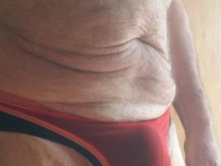 I love tight thongs please rub