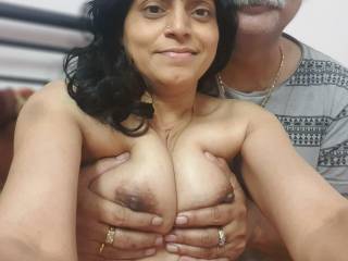 a customer pressings my wife\'s boobs in the "chakla" room..... 💋💋💋💋