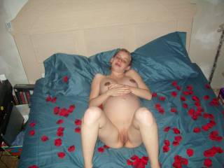 Love the rose petals...Oh and you are very very horny lady !