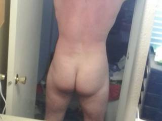 Took a picture of my ass to send my girlfriend after she left for work.