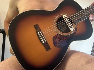Guitar time doesn’t have to require clothes