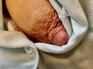 Who else likes a good nip slip.