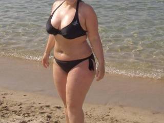 The only problem with your picture is that there is only  of them.  You are gorgeous.  Please post more!