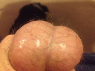 Balls full !!!!

Ladies, any ideas ???