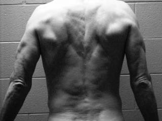 My back in black & white.
Be kind ladies (but truthful), and leave me your thoughts?