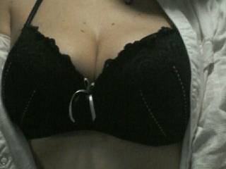 I just love taking sexy pics to share and this was a perfect self shot pic of my breasts being emphasized wearing a sexy bra.