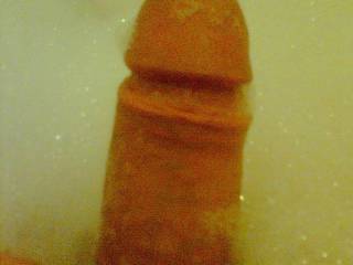 A nice clean dick in the bath for the Zoig ladies ;)