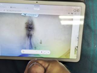Cumming for mature pussy