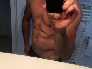 Mirror shot