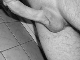 My huge cock.
It took a while for shaving, do jou like the result of my shaven cock and balls? ;-)