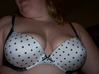 Lupo\'s wife showing off her bra before she got naked for a recent playdate