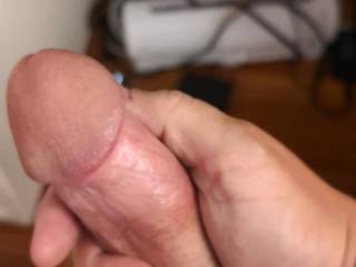 I\'ve been away a week, and I really need to cum soon. WIshing all you sexy people were here to watch, and help me out!