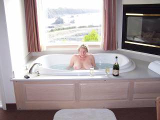 Hotel bathtub with a view of the Pacific Ocean, Fort Bragg, CA