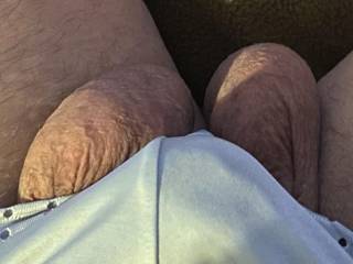 Do yo like my balls hanging out