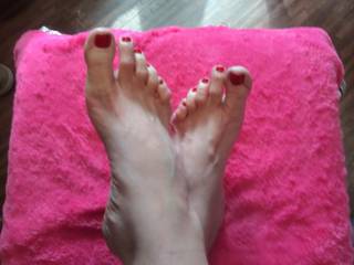 Thank you BDRon for playing with my feet! I love my nail color!