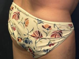Flower panty butt