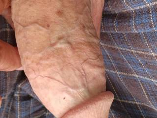 Cock lovs outside having picture 📸 would be better if u were hir