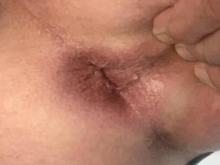 I want you to rim my butthole with your tongue and don’t stop until I Cum, mmmmm