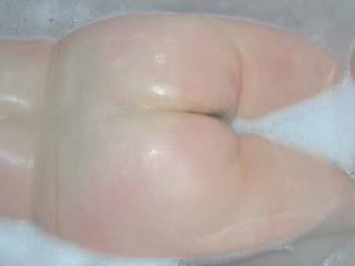 My ass in the bath!