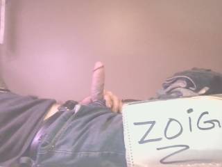 Laying around and decided to do a ZOIG Picture. Easy to do looking at all the Beautiful Women on ZOIG.  Have you done yours?