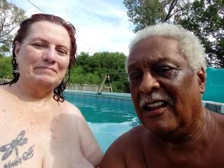This is a Selfi with one of my friends While we are relaxing in the pool