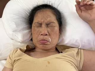 Yellow shirt facial
