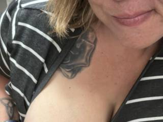 My favorite pretty MILF loves to show off her tits.