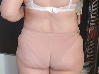 Dressed - do you like my butt ?