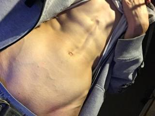 I def need to work on my body. Unless people like the Jack Skellington look lol