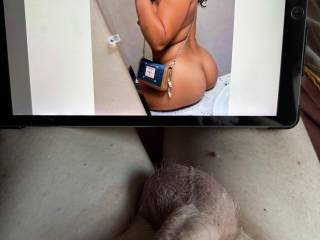Yesenia92 ~ “Little update… naked!”