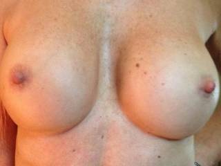 yes i love those big firm titties -- i want to drag my balls all over them and cum on them !!!