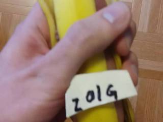 Now my cock smells like banana