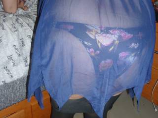 taking off my pantyhose