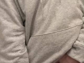 Any thoughts on what you\'d be thinking if I dangled this big limp cock in front of you ? 🤔😉