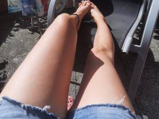 Marys sexy legs