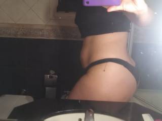Me & my butt.. but i don\'t like this pic. And You?