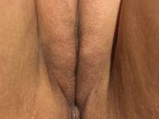 My girlfriend's pussy without spreading