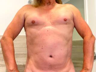 A nice, clear full frontal for today