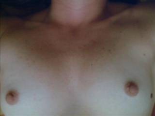 Beautiful breasts and nipples to die for !