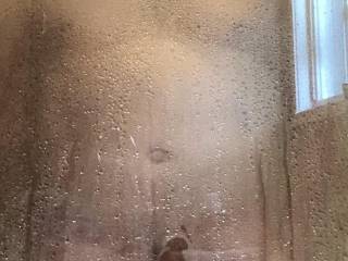 Women aren’t the only ones who have a little fun pressing against a fogged up shower door.
