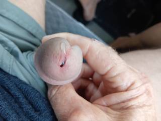 Having a play watching porn in car and juicing up my cock with tasty precum. Do you like my juicy cock?