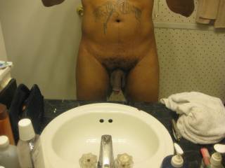 just out the shower and i,m not small at all come and see for yourseft i know how to work my dick very good