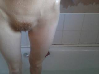 Love to see a nice hairy cunt, would love to fuck her bareback