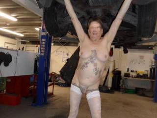 hi all
would you give me a full service?
horny comments welcome
mature couple