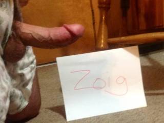 Showing my presence on Zoig. There are lots of fine and sexy people here to make me hard. Thank you . :-) what would you like to see?