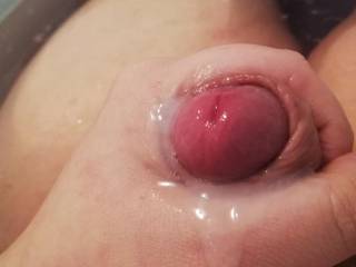 The rest of my cum while bathing