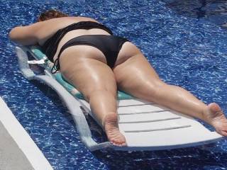 Good view of wife tanning...